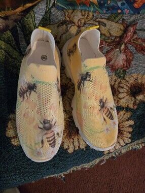 Womens  Yellow Bee-Print Slip-On Sneakers